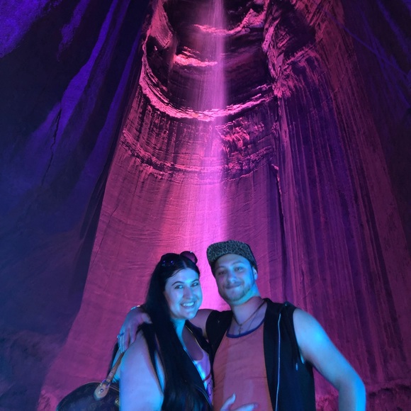 Hi, I'm Elizabeth! - Picture 5 of 5